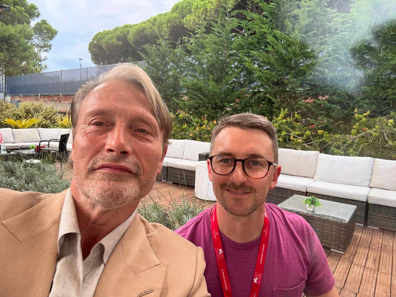 Mads Mikkelsen i Kuba Armata Mads Mikkelsen i Kuba Armata