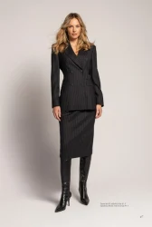 Moda jesień zima 25/26 w Deni Cler