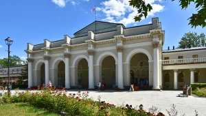 Urokliwe miasteczko w "polskiej Toskanii". Najbardziej słoneczne uzdrowisko