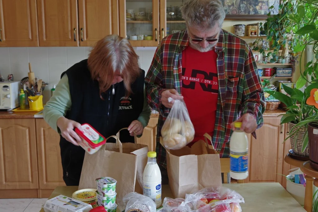 Trudność w oszczędzaniu nie wynika z lenistwa, lecz z mechanizmów psychologicznych, które są dobrze udokumentowane w badaniach naukowych Trudność w oszczędzaniu nie wynika z lenistwa, lecz z mechanizmów psychologicznych, które są dobrze udokumentowane w badaniach naukowych