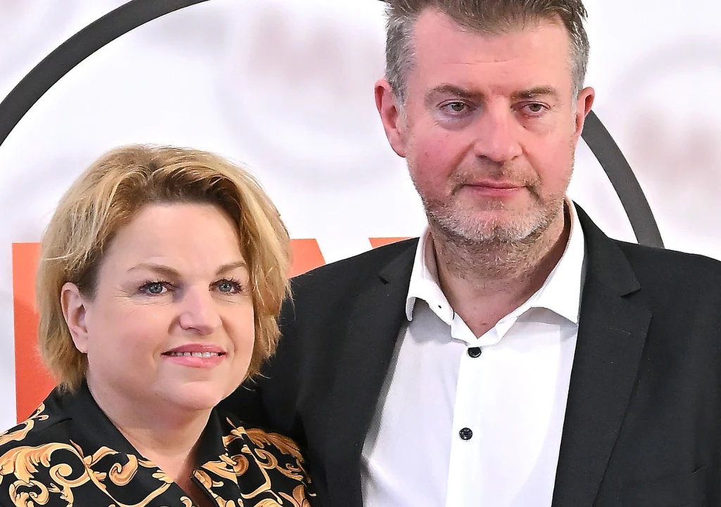 Katarzyna Bosacka z mężem na premierze spektaklu "Podróż poślubna plus" Katarzyna Bosacka z mężem na premierze spektaklu "Podróż poślubna plus"