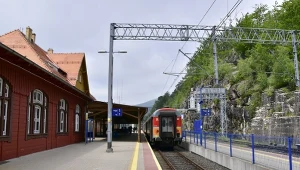 Oczy świata zwrócone w stronę Karkonoszy. Mały dworzec zyskał laury