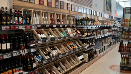 Tzw. mapa drogowa podatku akcyzowego przewiduje znaczące wzrosty stawek podatku, które mogą doprowadzić do podwyżek cen alkoholu. Zdj. ilustracyjne