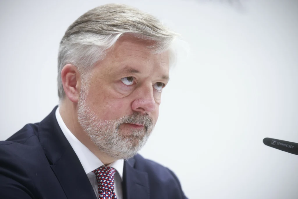 Prezes CPK Filip Czernicki (na zdj.) nie wyklucza złożenia wniosku o pozwolenie na budowę jeszcze w tym roku