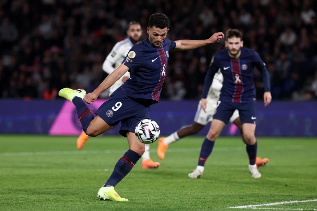 Goncalo Ramos w meczu z RC Strasbourg Goncalo Ramos w meczu z RC Strasbourg