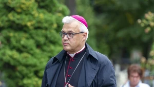 Dostał misję od papieża. Nowy biskup z apelem. "Musimy wyjść poza ramy"