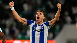 Hattrick w pucharze, kosmiczna forma Bednarka. W Portugalii głośno o Polaku