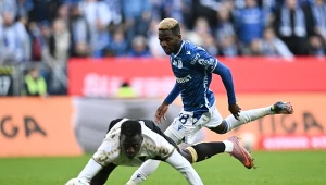 Grosicki uciszył stadion Lecha. Riposta po przerwie. I dwa ciosy na sam koniec