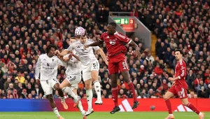 Sensacja w derbach Anglii. Liverpool na łopatkach. 9 lat i koniec