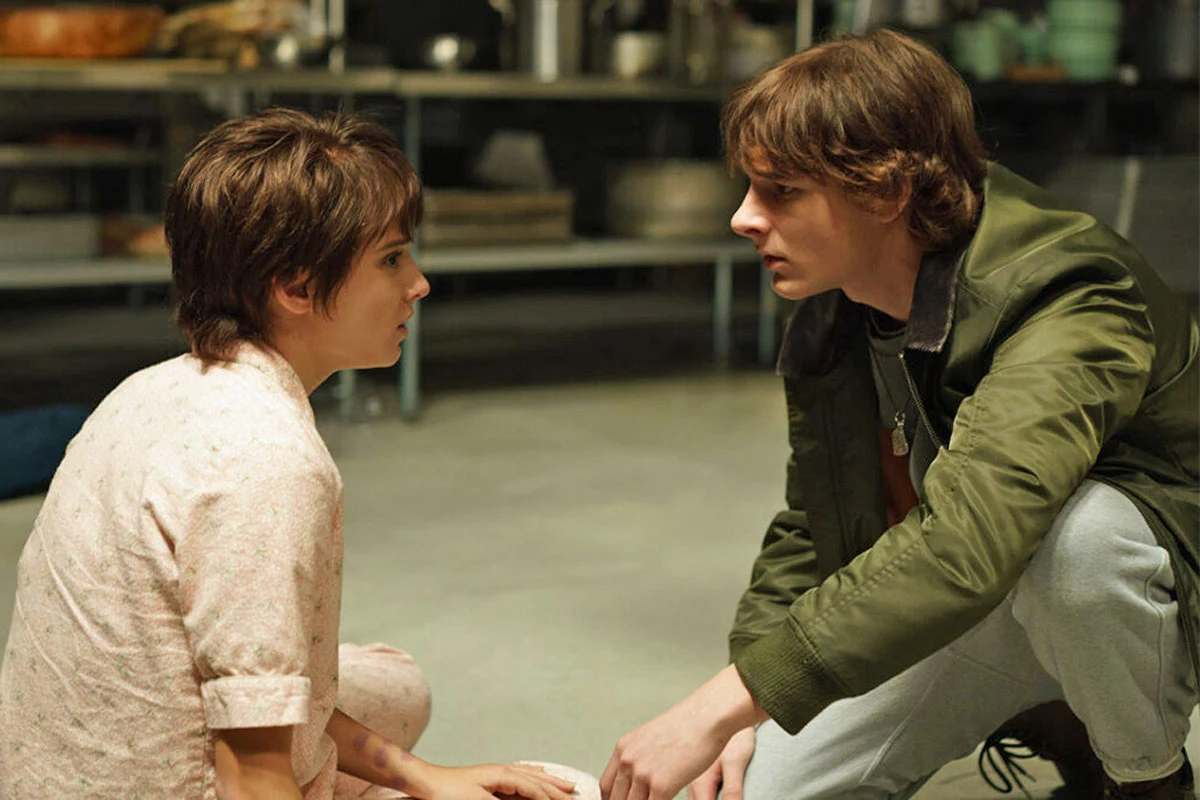 Madeleine McGraw i Mason Thames w "Czarnym telefonie 2" Madeleine McGraw i Mason Thames w "Czarnym telefonie 2"