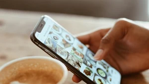 Facebook przeskanuje zdjęcia na twoim telefonie. Nie muszą być w serwisie