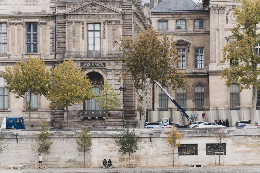 Kryzys wizerunkowy we Francji po kradzieży w Luwrze