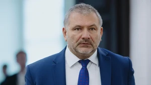 Żurek reaguje na słowa Bąkiewicza. "Zapraszam go na Ukrainę, tam jest legion" 