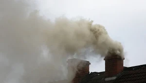 Kraków oddał niechlubny tytuł. W tych miastach trudno o czyste powietrze