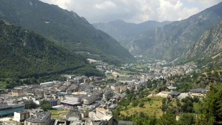 ​Do tego europejskiego kraju nie dolecisz samolotem. Nie ma ani jednego lotniska