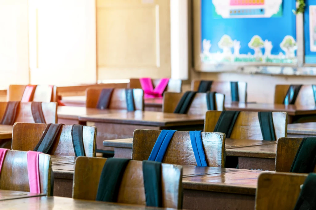 W mieście Lucena na Filipinach zanotowano ponad 6 tys. przypadków grypopodobnych w szkołach. Zamknięto placówki do środy. Zdjęcie ilustracyjne W mieście Lucena na Filipinach zanotowano ponad 6 tys. przypadków grypopodobnych w szkołach. Zamknięto placówki do środy. Zdjęcie ilustracyjne