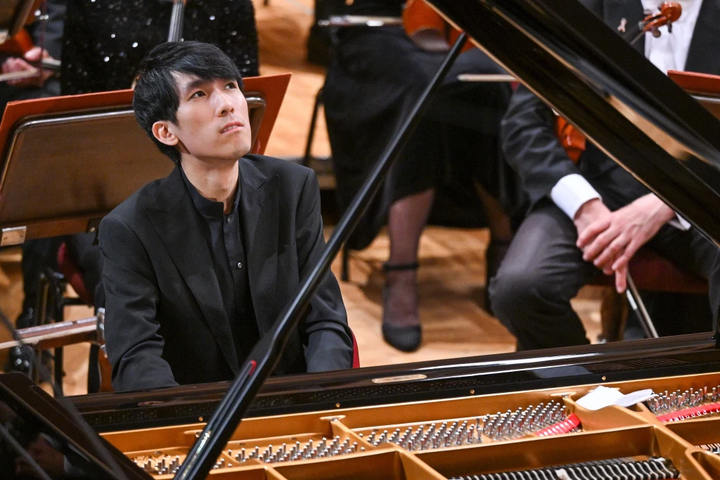 Eric Lu z USA został niespodziewanym zwycięzcą Konkursu Chopinowskiego Eric Lu z USA został niespodziewanym zwycięzcą Konkursu Chopinowskiego