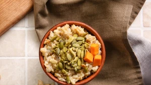 Wystarczą 2 łyżeczki do owsianki. Podniesiesz poziom żelaza i poprawisz odporność 