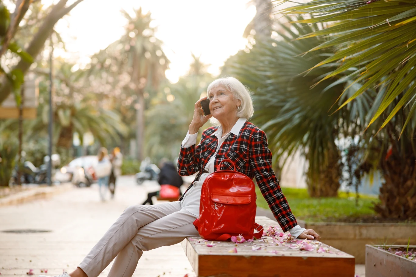 Modny plecak potrafi dodać charteru każdej stylizacji 