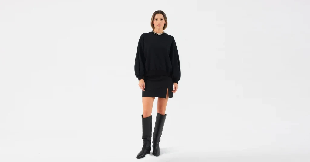 Jedna bluza może zastąpić kilka innych ubrań, jeśli jest dobrze dobrana