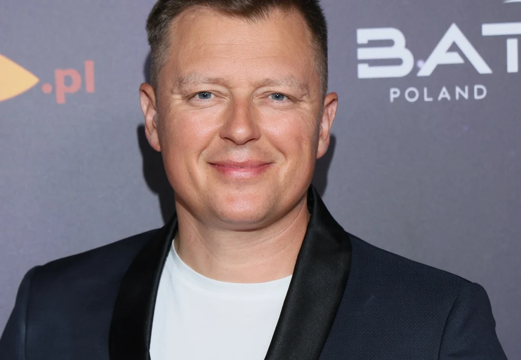 Rafał Brzozowski ukończył studia na AWF w Warszawie Rafał Brzozowski ukończył studia na AWF w Warszawie