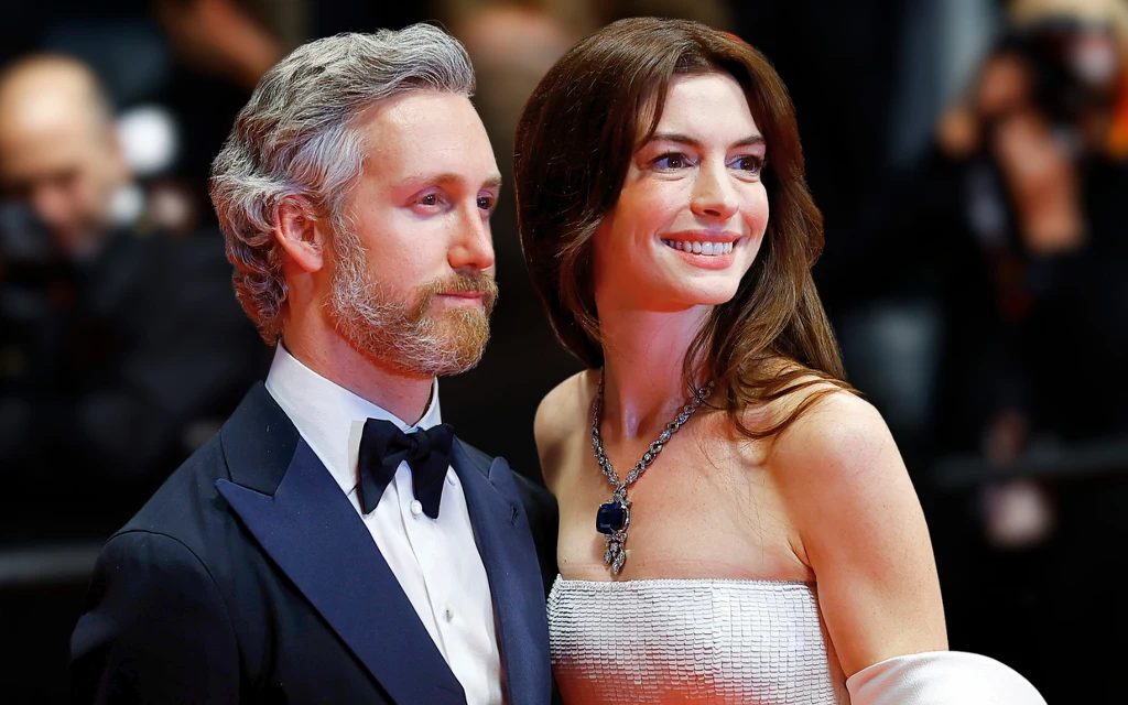 Anne Hathaway zakochała się w nim od pierwszego wejrzenia, chociaż w najgorszym momencie