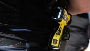 Policjant trzykrotnie użył paralizatora (zdj. ilustracyjne)