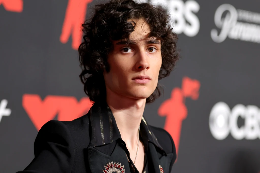 Sombr nazywany jest odkryciem tego roku