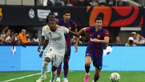 Dni do "El Clasico" i nagle ta wieść. Gwiazda nie wystąpi w Barcelonie