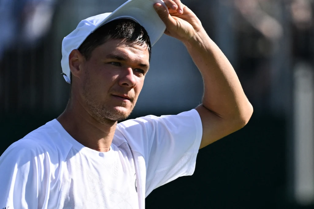 Kamil Majchrzak rywalizował z Benem Sheltonem o awans do drugiej rundy ATP 500 w Bazylei Kamil Majchrzak rywalizował z Benem Sheltonem o awans do drugiej rundy ATP 500 w Bazylei