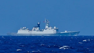 Chiński okręt wojenny Jiangkai 579 (zdj. ilustracyjne)