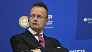 Peter Szijjarto komentuje wczesne fiasko spotkania Trump-Putin w Budapeszcie
