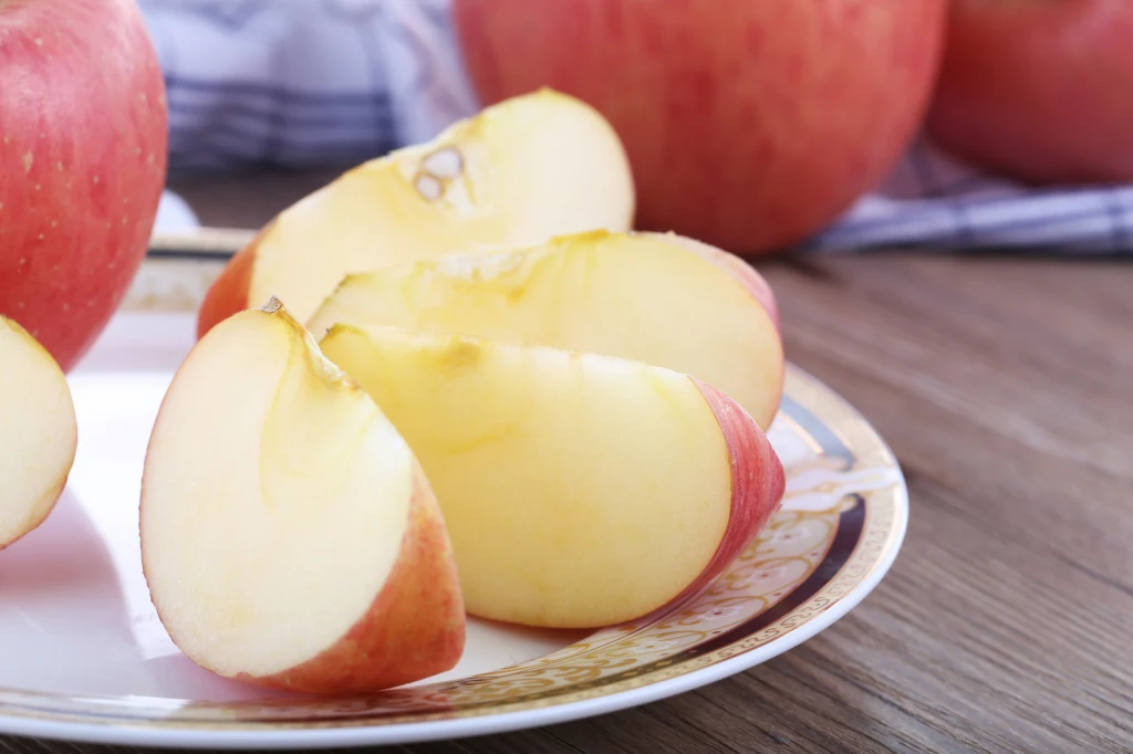 Kiedy najlepiej jeść jabłka?