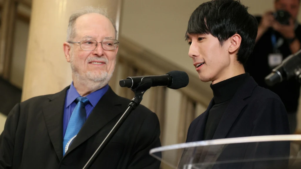 Garrick Ohlsson i Eric Lu Garrick Ohlsson i Eric Lu