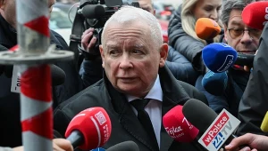 Wybory korespondencyjne. Prezes Pis Jarosław Kaczyński stawił się na przesłuchanie w prokuraturze