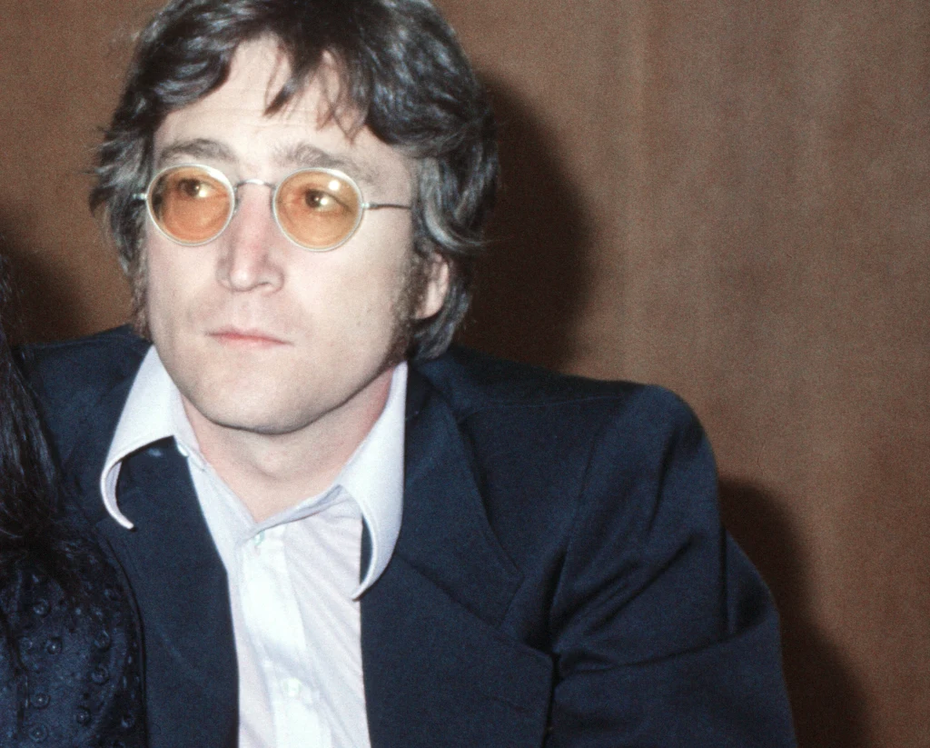 John Lennon zginął z rąk Marka Chapmana John Lennon zginął z rąk Marka Chapmana