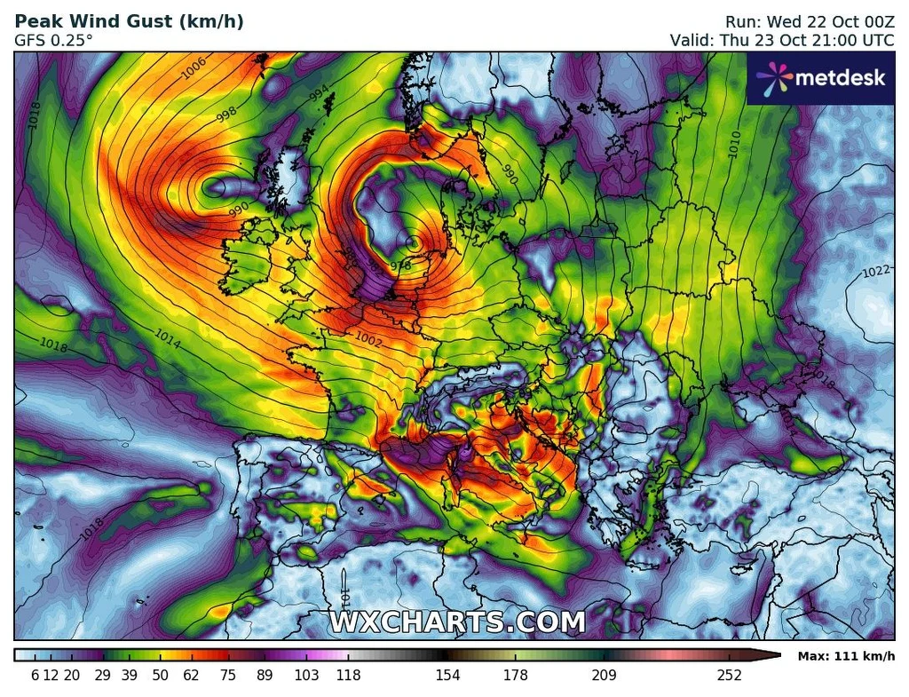 Kolorowa mapa Europy i części Bliskiego Wschodu ilustrująca prognozowane porywy wiatru, obejmującą silne strefy wichur zaznaczone intensywnymi odcieniami czerwieni, żółci i zieleni, z wyraźnym centrum cyklonu nad środkową Europą i oznaczeniem prędkości...