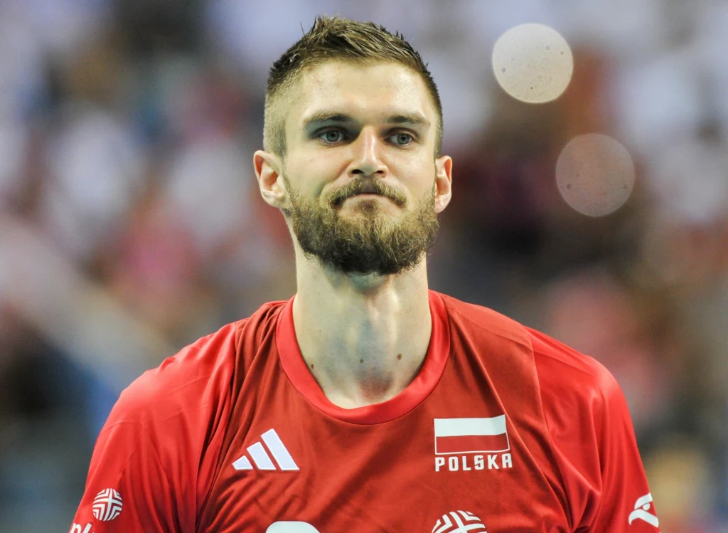 Karol Kłos w barwach reprezentacji Polski Karol Kłos w barwach reprezentacji Polski