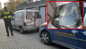 Auto przypominało wrak. Trzymało się na taśmie i piance montażowej