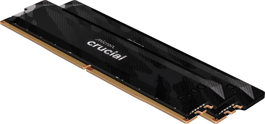 Crucial Pro DDR5-6400 CL32 Pamięć RAM marki Crucial typu DDR5 w czarnej obudowie z charakterystycznym wzorem i złotymi stykami przeznaczona do montażu w komputerze stacjonarnym.