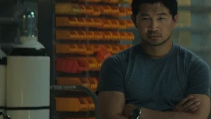 Simu Liu w filmie "Ostatnich Oddech"