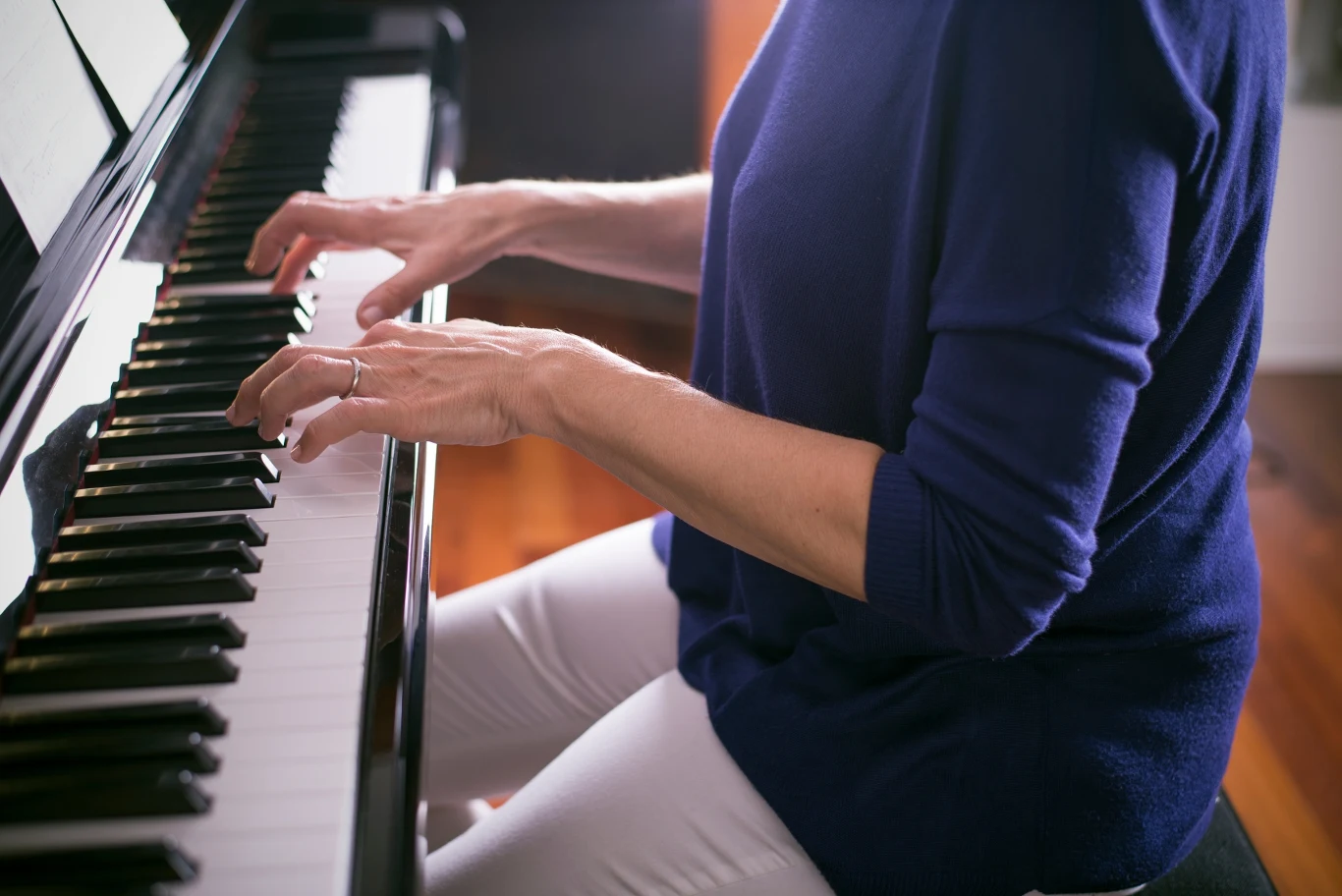 Zawsze chciałaś na czymś grać? Nie musisz mieć nawet talentu, wystarczy kilka aleksji by pobudzić mózg do produkcji nowych połączeń nerwowych Zawsze chciałaś na czymś grać? Nie musisz mieć nawet talentu, wystarczy kilka aleksji by pobudzić mózg do produkcji nowych połączeń nerwowych