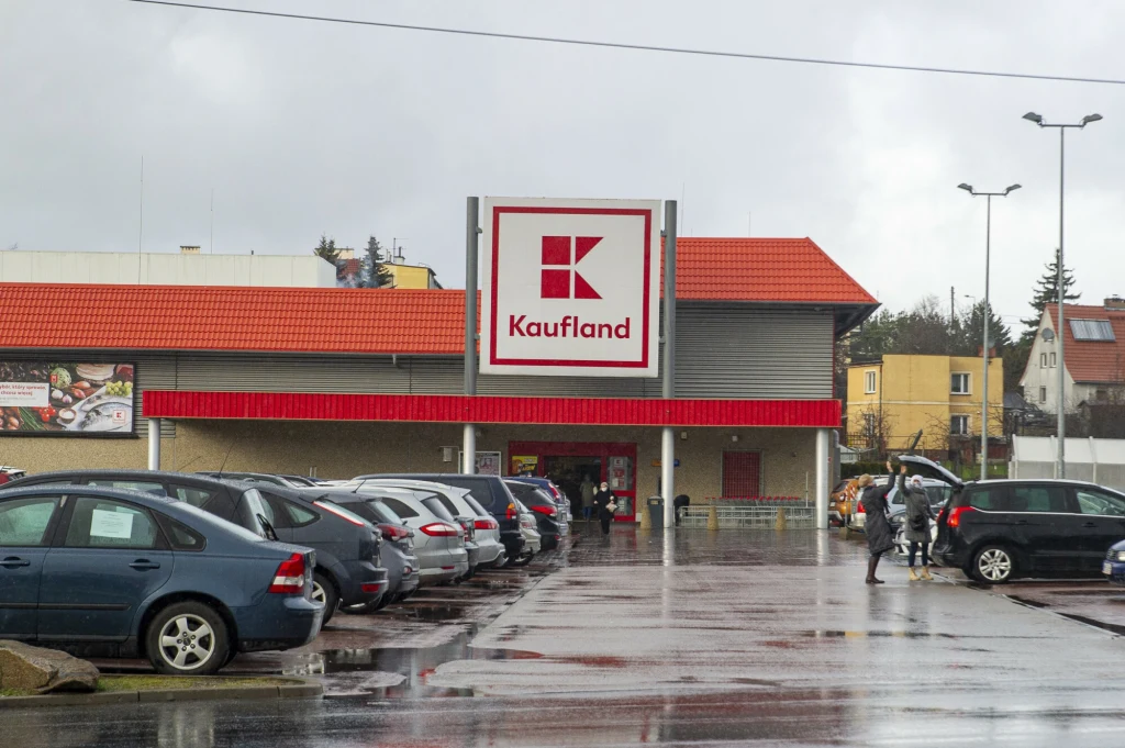 Związkowcy chcą 1200 złotych podwyżki dla pracowników Kauflandu