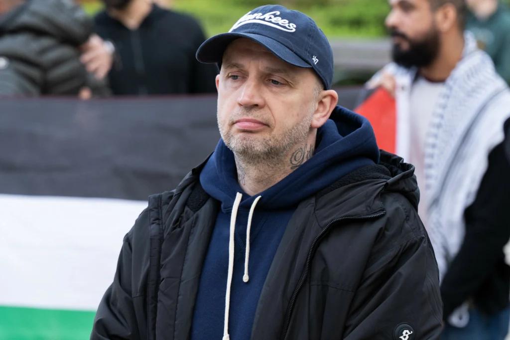 Peja pokazał zdjęcie ze spotkania z Karolem Nawrockim w Pałacu Prezydenckim Peja pokazał zdjęcie ze spotkania z Karolem Nawrockim w Pałacu Prezydenckim