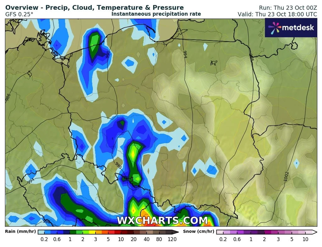 Czwartek może być deszczowy w wielu miejscach. W górach trzeba zaś uważać na bardzo silny wiatr, przekraczający 100 km/h Kolorowa mapa Polski i części państw ościennych prezentująca prognozowane natężenie opadów atmosferycznych według skali barw, z największymi opadami w południowej części kraju i lokalnymi strefami intensywnych opadów.