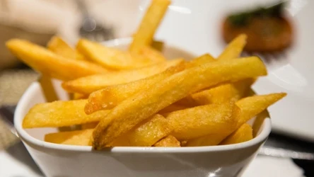 Jak zrobić chrupiące frytki?