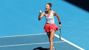 Polka lepsza od mistrzyni French Open. Powrót z 5:7, 1:4. Zagra o półfinał