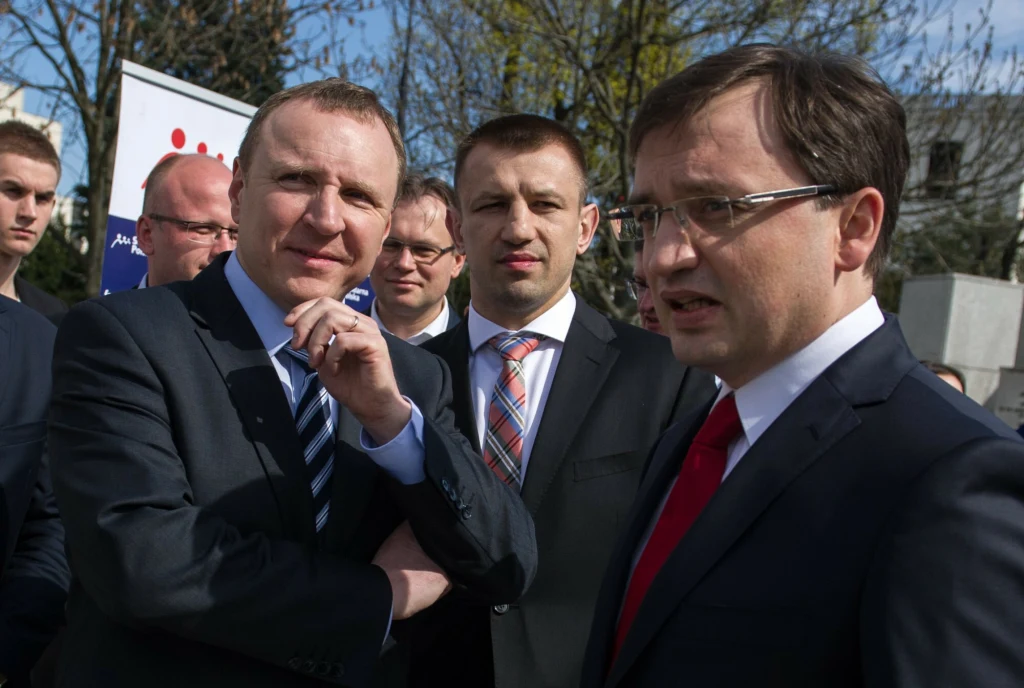 Tomasz Adamek w towarzystwie Jacka Kurskiego i Zbigniewa Ziobry