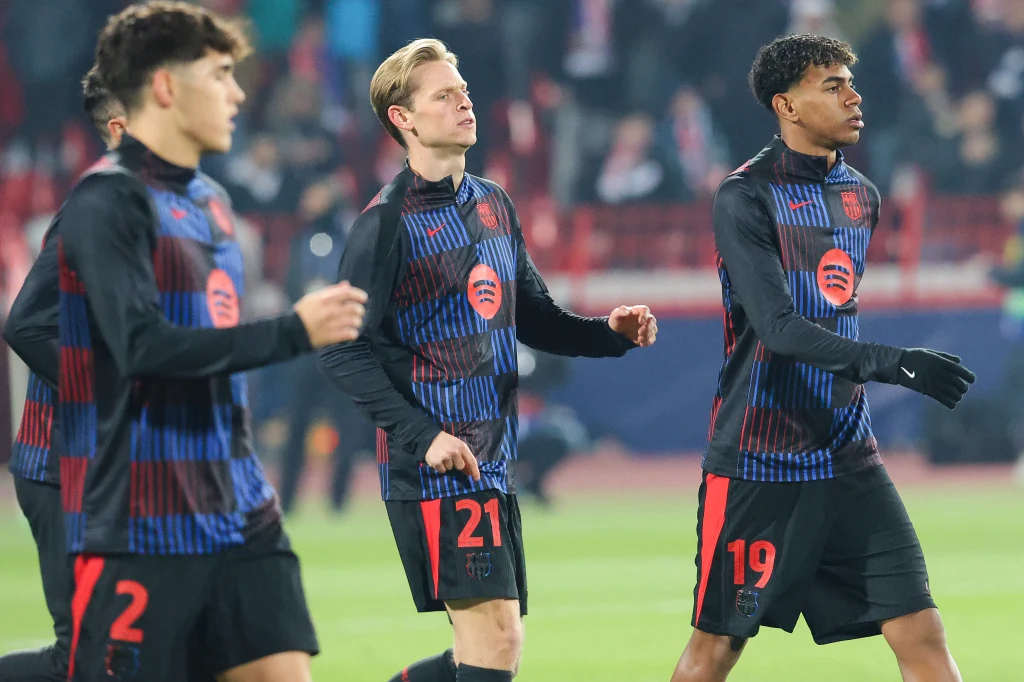 Frenkie de Jong może nie wystąpić w El Clasico Frenkie de Jong może nie wystąpić w El Clasico