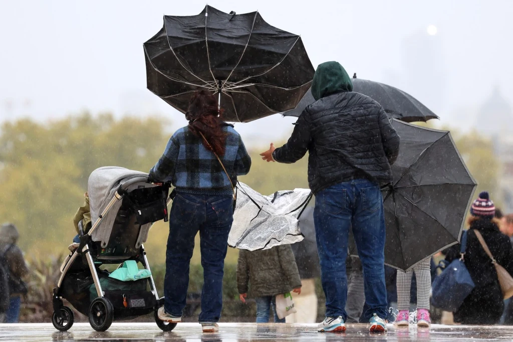 Orkan Benjamin uderzył we Francję Orkan Benjamin uderzył we Francję